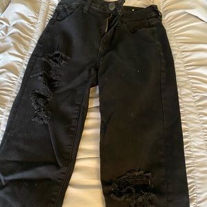 black ripped jeans from american eagle